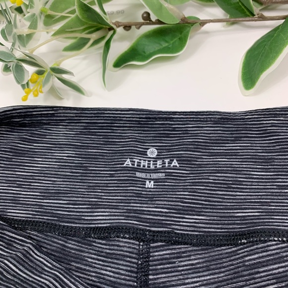 Athleta Energy Chaturanga Capri Crop Legging - Picture 6 of 8